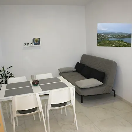 아파트 Apartman Jo & Ve
